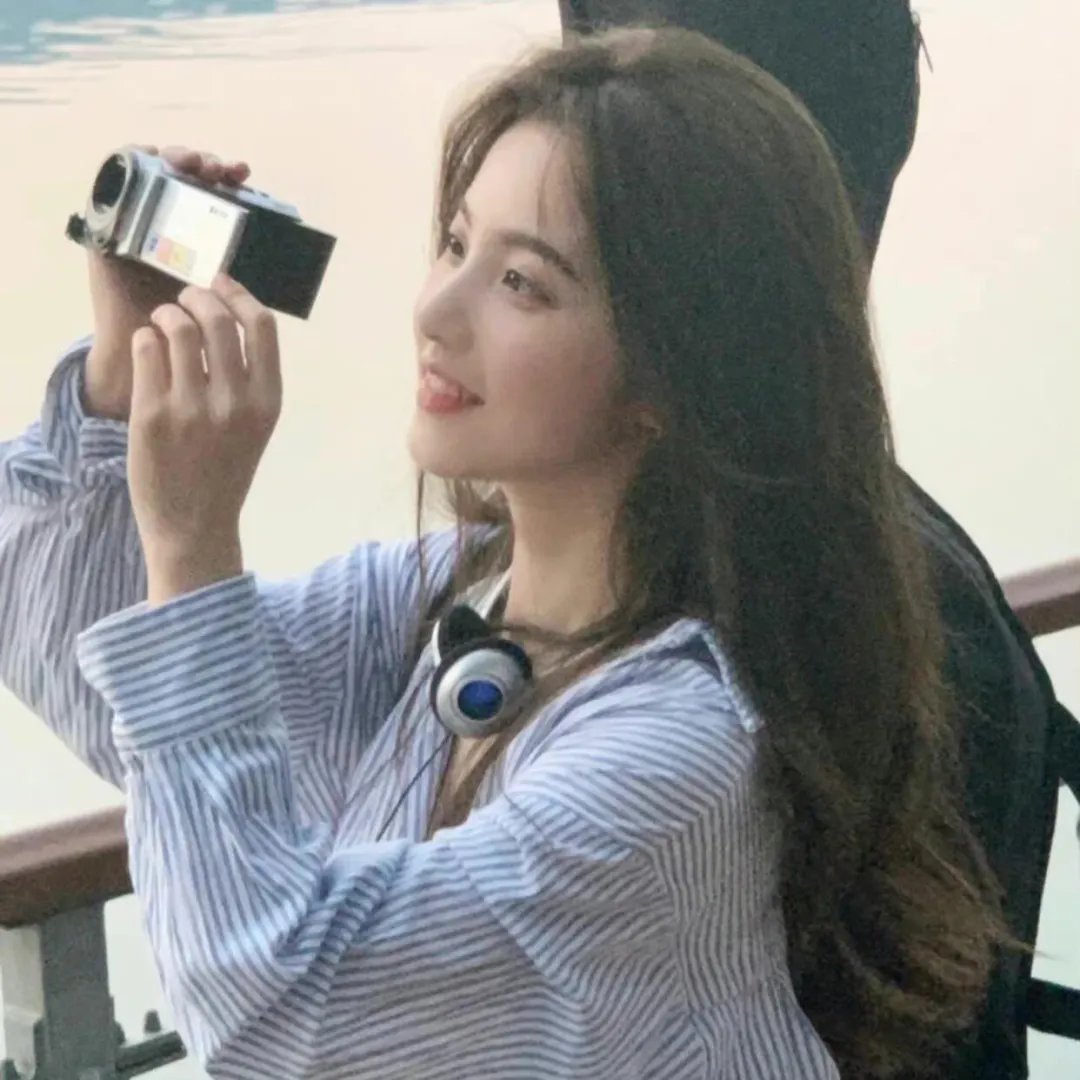 重生90厂长夫人又暴走了